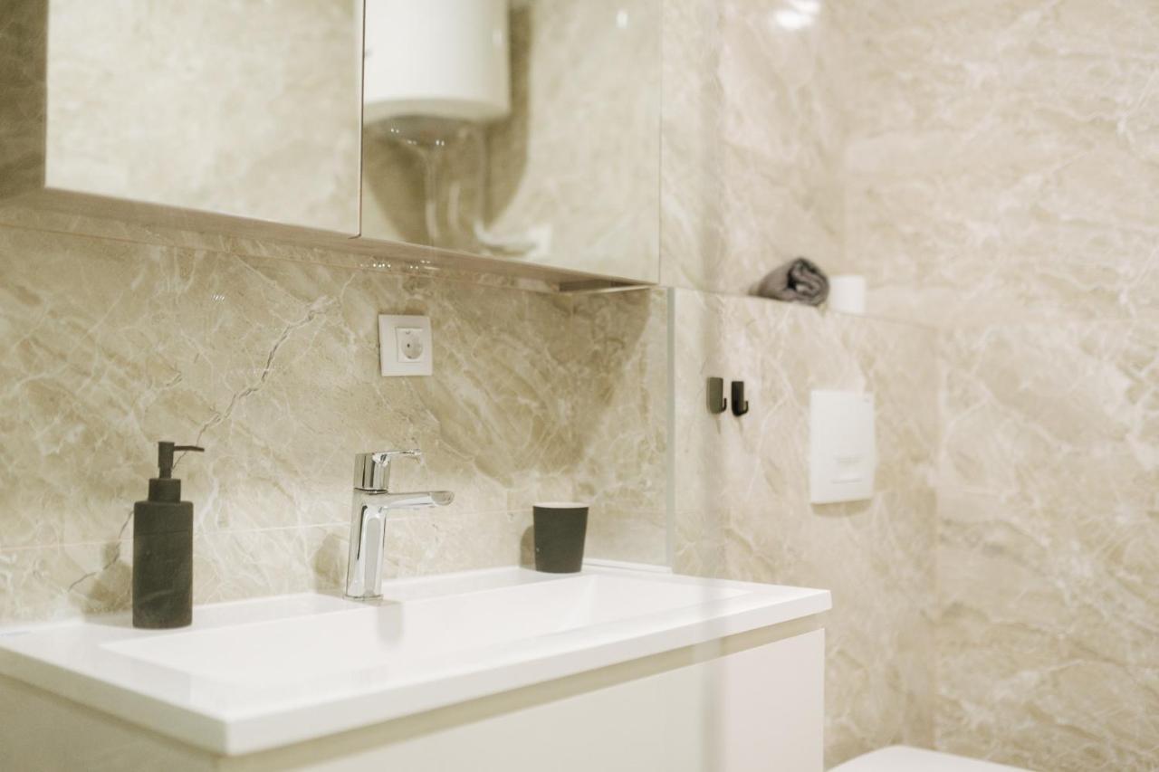 Boutique Apartment מוסטר מראה חיצוני תמונה